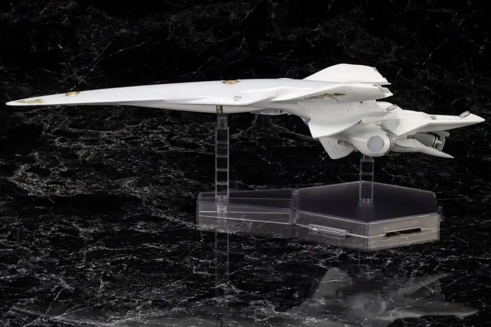 Legend of the Galactic Heroes: Die Neue These Plastic Model Kit Galactic Empire Forces Battleship Brynhildr 35 cm